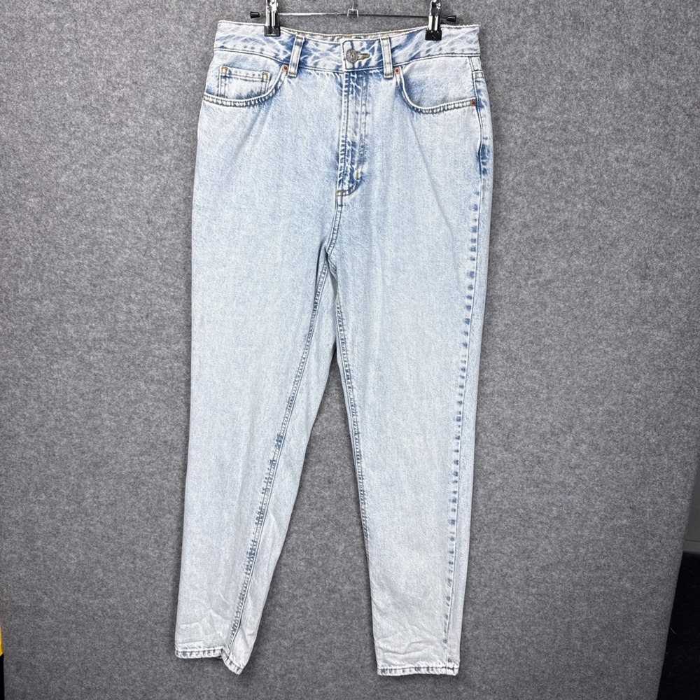 BDG Urban Outfitters Mom Jeans 28 Light Wash High Rise 100% Cotton Tapered Leg